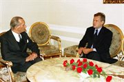 Jan Karski podczas spotkania z prezydentem Aleksandrem Kwaśniewskim. Warszawa, 24.12.1995