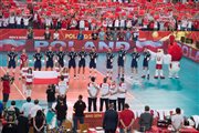 Polska drużyna podczas prezentacji przed meczem z Iranem w grupie E mistrzostw świata siatkarzy w Łodzi