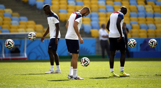 Francuzi na treningu przed starciem z Niemcami w 14 finału mundialu w Brazylii