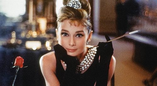 Audrey Hepburn. Kadr z filmu Śniadanie u Tiffanyego