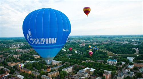 Balon reklamowy z napisem Gazprom