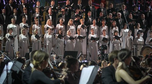 Koncertu I, Culture Orchestra na kijowskim Majdanie słuchało kilkaset tysięcy ludzi.