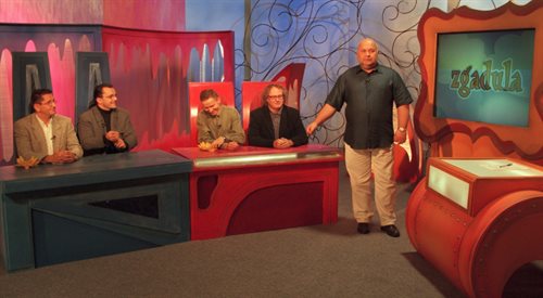 Teleturniej Zgadula, na zdjęciu członkowie Kabaretu OT TO, od lewej: Andrzej Tomanek, Wiesław Tupaczewski, Andrzej Piekarczyk i Ryszard Makowski oraz prowadzący Rudi Schuberth