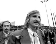Zdjęcia Stefana Figlarowicza wykonane 10 czerwca 1974 roku na lotnisku Okęcie, skąd polska reprezentacja, tzw. 