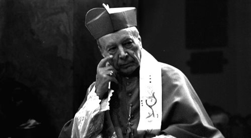 Jedną z postaci Kościoła otwarcie sprzeciwiających się komunistycznej władzy był prymas Polski kardynał Stefan Wyszyński