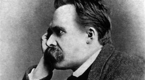 Za życia Fryderyka Nietzschego jego dzieła nie sprzedawały się w dużych nakładach, podczas gdy obecnie jest jednym z najczęściej cytowanych myślicieli kultury europejskiej