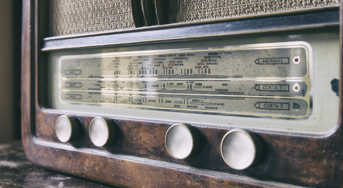 Radio 1200 old.jpg