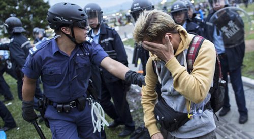 Policja w Hongkongu używała siły w stosunku do demonstrantów od samego początku protestów. Teraz jej działania wzmogły się
