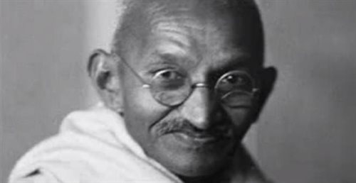 Archiwum Gandhiego sprzedane za milion dolarów