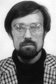 Andrzej Świdlicki - publicysta. W Rozgłośni Polskiej Radia Wolna Europa w latach 1981-1994.