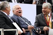 Byli prezydenci RP Lech Wałęsa i Aleksander Kwaśniewski oraz marszałek Senatu Bogdan Borusewicz wśród gości głównych uroczystości z okazji 25-lecia Wolności 