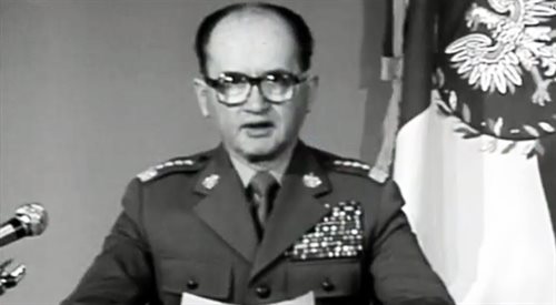 Generał Jaruzelski ogłaszający wprowadzenie stanu wojennego
