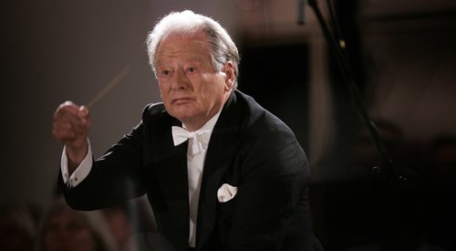 Sir Neville Marriner jest autorem ścieżki dźwiękowej do filmu Amadeusz Milosza Formana. To jedno z najpopularniejszych nagrań w historii muzyki klasycznej