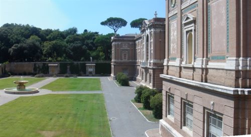 Pinakoteka Watykańska, w której znajduje się od 1815 roku Przemienienie Pańskie Rafaela