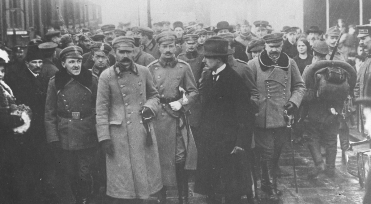 Józef Piłsudski w Warszawie w 1916 roku. Fot.: NAC/dp
