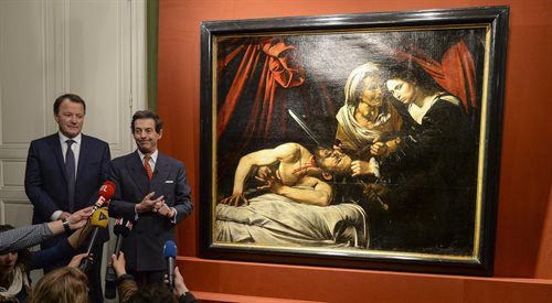 Prezentacja odkrytego w Tuluzie obrazu podczas konferencji prasowej 12 kwietnia 2016 roku. Czy to dzieło słusznie przypisano Caravaggiu?