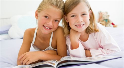 Warto zachęcać dzieci do czytania książek od najmłodszych lat
