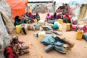 Obóz dla uchodźców wewnętrznych w Somalii. 