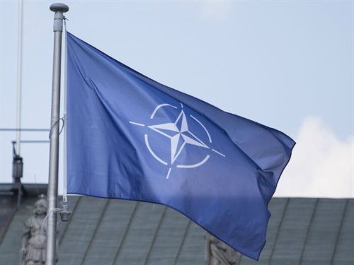 Ławrow: NATO działa destrukcyjnie na Europę