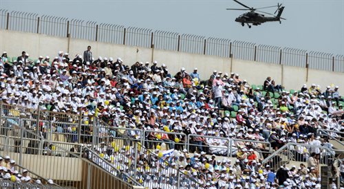 30 tysięcy wiernych uczestniczyło we mszy św. w bazie lotniczej na obrzeżach Kairu