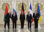 Przywódcy Niemiec, Francji, Ukrainy i Rosji w pałacu Aleksandra Łukaszenki, przed rozmowami w Mińsku (w środę)