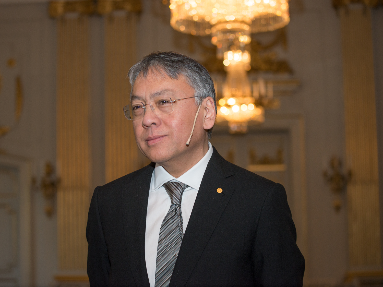 Kazuo Ishiguro/By Frankie Fouganthin (Own work) [CC BY-SA 4.0 (https://creativecommons.org/licenses/by-sa/4.0)], via Wikimedia Commons