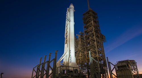 Uruchomienie rakiety SpaceX  odwołano  18 lutego 2017 roku, zaledwie sekundy przed startem z powodu problemów technicznych.
