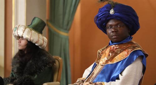 Podczas Orszaku Trzech Króli wystąpią: w roli króla Afryki Baltazara XIV pochodzący z Togo misjonarz ojciec Benoit Azameti oraz w roli króla azjatyckiego Melchiora XIV - Janek Almeida