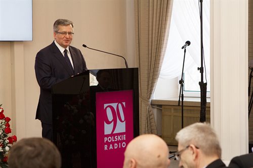 Prezydent RP Bronisław Komorowski podczas uroczystego sympozjum, inaugurującego obchody 90-lecia Polskiego Radia