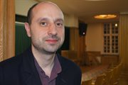Jakub Biernat - tłumacz książki Uładzimira Niaklajewa ”Automat z wodą gazowaną z syropem lub bez. Powieść mińska”