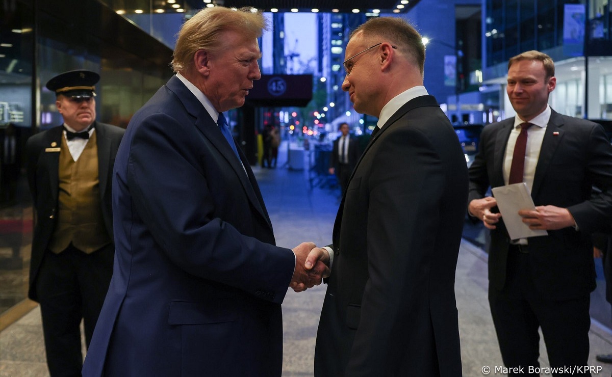 Andrzej Duda (right) and Donald Trump (left) meet in New York on Wednesday, April 17, 2024.
