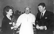 Jan Paweł II z prezydentem Ronaldem Reaganem i jego żoną