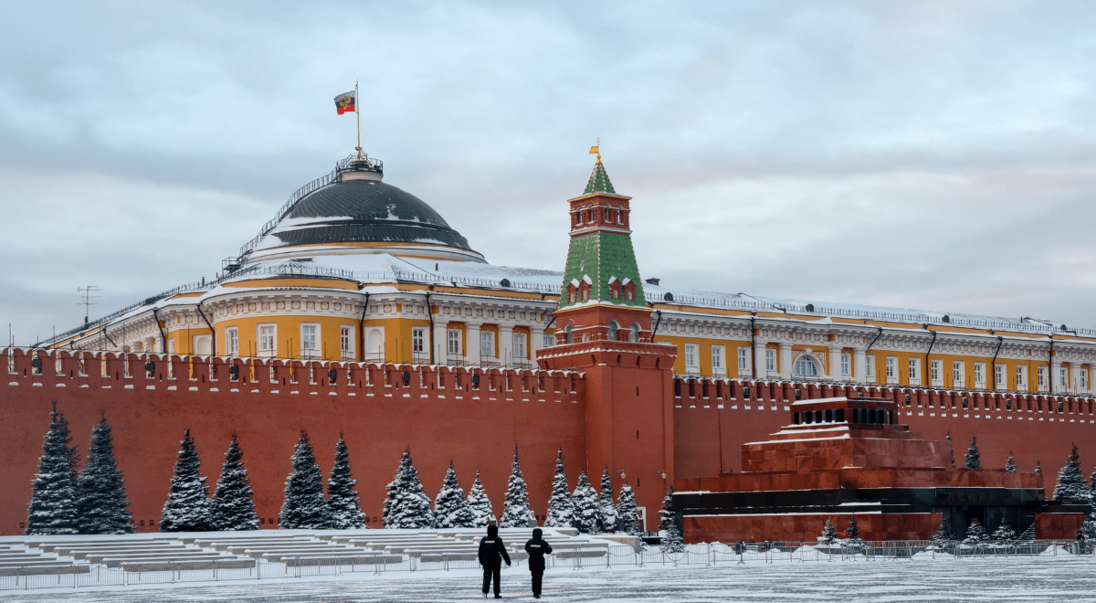 free kreml rosja 1200-min.png