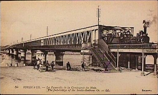 Most w Bordeaux we Francji zaprojektowany przez Eiffela w 1900 roku. Źr. WIkipedia/domena publiczna