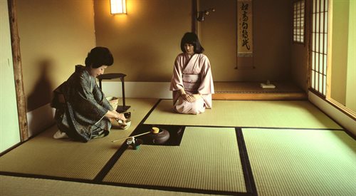 Tradycyjna ceremonia picia herbaty w Japonii