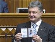 Zwycięzca majowych wyborów prezydenckich Petro Poroszenko został zaprzysiężony na prezydenta Ukrainy