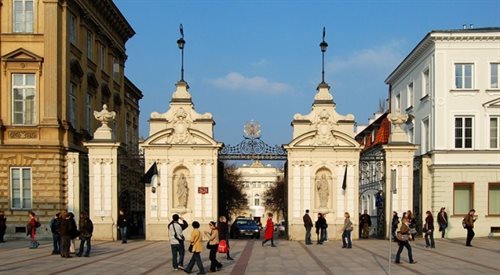 Brama główna Uniwersytetu Warszawskiego