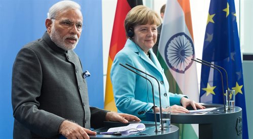 Premier Indii Narendra Modi z kanclerz Niemiec Angelą Merkel podczas konferencji prasowej w Berlinie, 14 kwietnia 2015