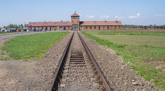 Auschwitz fot. WikipediaccPimke.