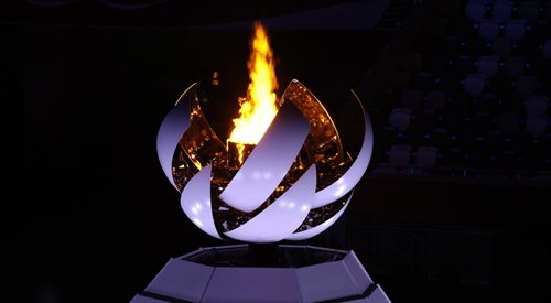 Ogień olimpijski podczas ceremonii zamknięcia igrzysk w Tokio