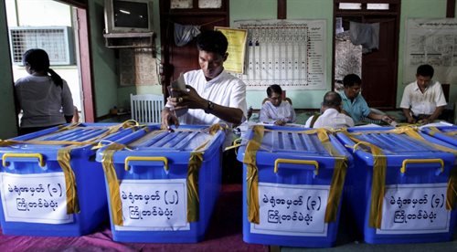 Czy wybory przyniosą zmiany w Birmie?