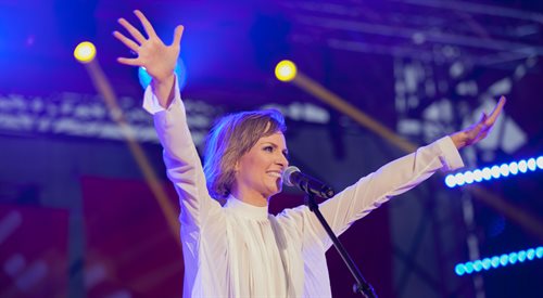 Kasia Stankiewicz podczas wspólnego koncertu z Varius Manx