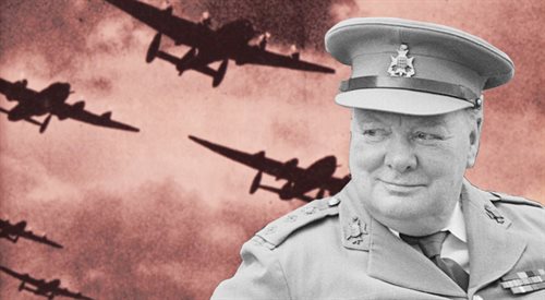 Winston Churchill na tle brytyjskich bombowców Avro Lancaster