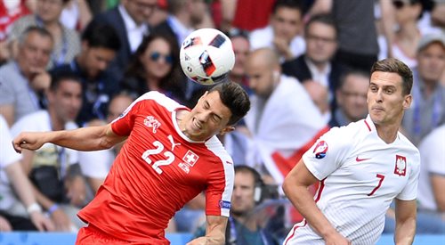 Arkadiusz Milik podkreśla, że Polacy muszą zachować chłodne głowy przed kolejnym meczem na Euro 2016