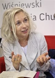 Manuela Gretkowska podczas spotkania z czytelnikami.