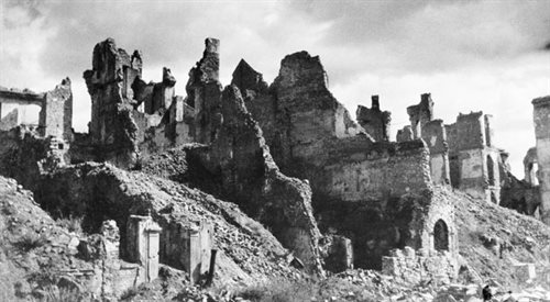 Ruiny Starego Miasta w Warszawie zniszczonego przez Niemców podczas II wojny światowej (Warszawa, 1945)