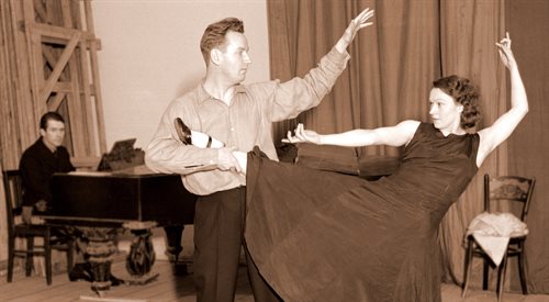 Dyrektor sceny baletowej Opery Warszawskiej Jan Ciepliński i Loda Halama w czasie jednej z prób do Nocy Walpurgii ( październik, 1934)