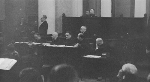 Przed sądem stanęli m.in.: oskarżeni Stanisław Cywiński i Aleksander Zwierzyński. Warszawa, 9.06.1938 r.