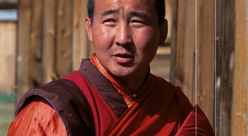 Fragment okładki książki Milczący Lama. Buriacja na pograniczu światów