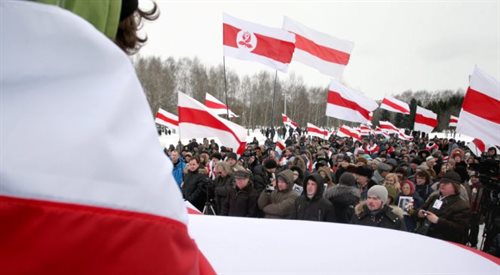 Białorusini w Mińsku świętowali Dzień Wolności